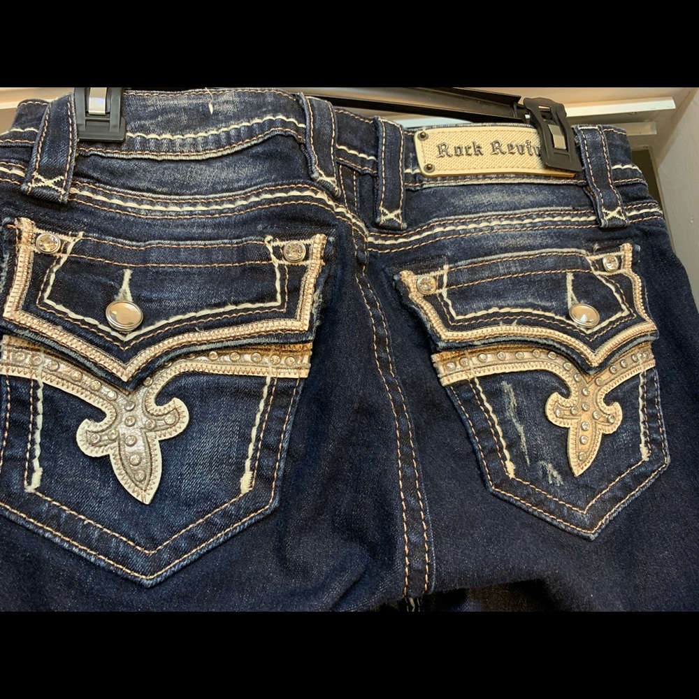 Buckle Jeans